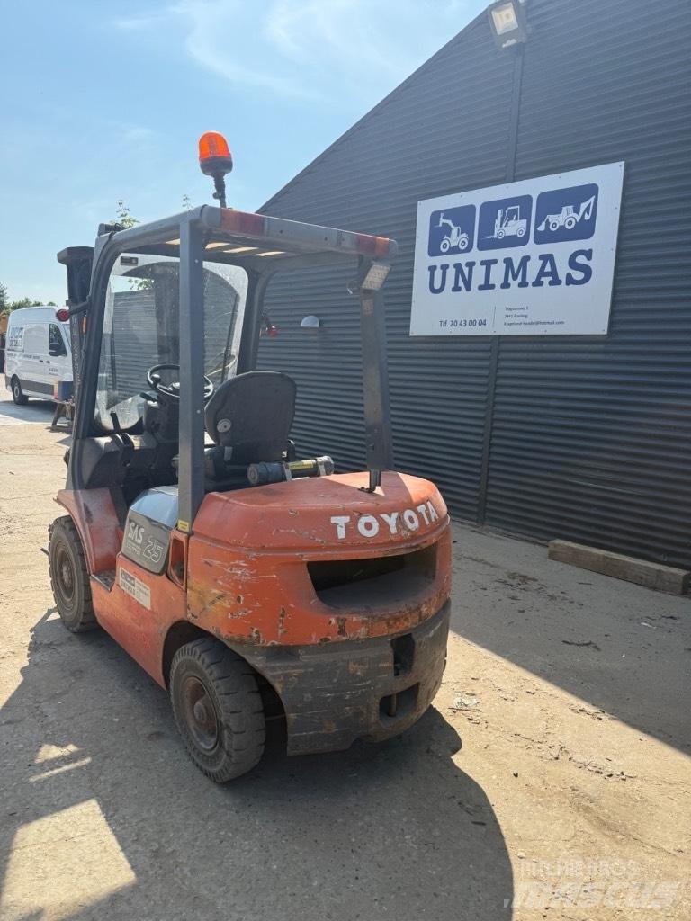Toyota FD 25 Chariots diesel