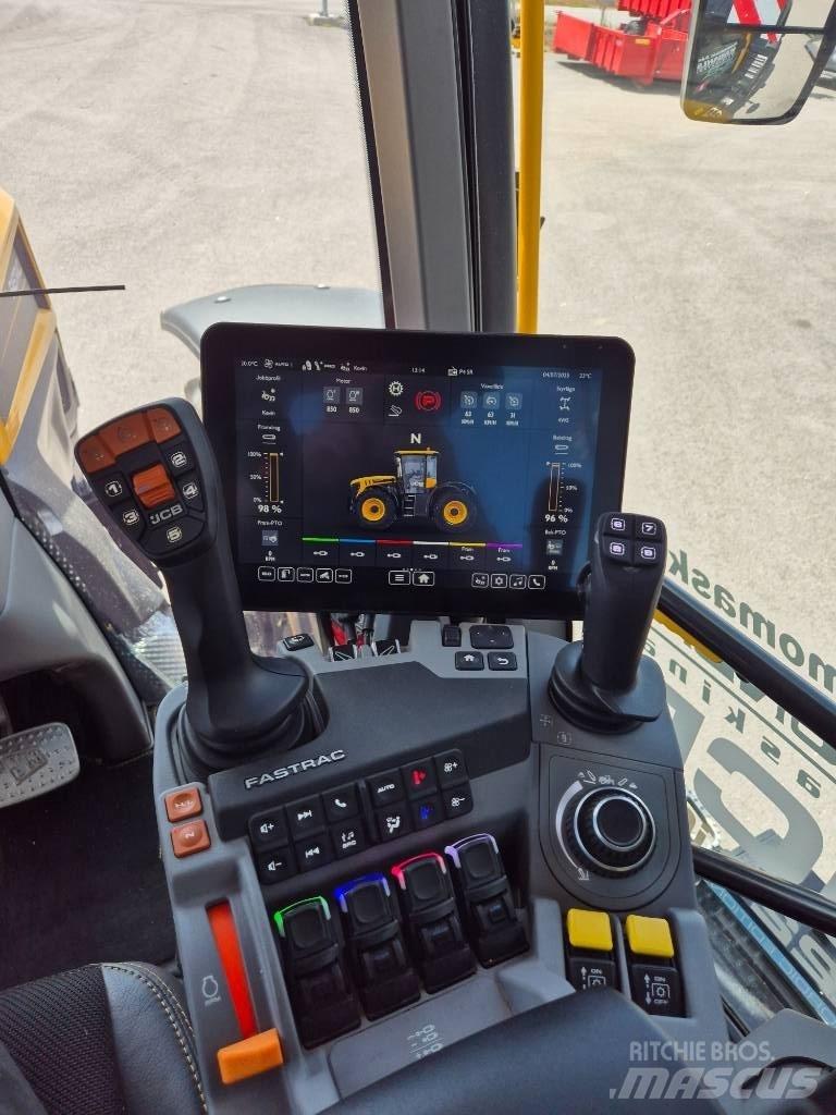 JCB Fastrac 4220 Tracteur