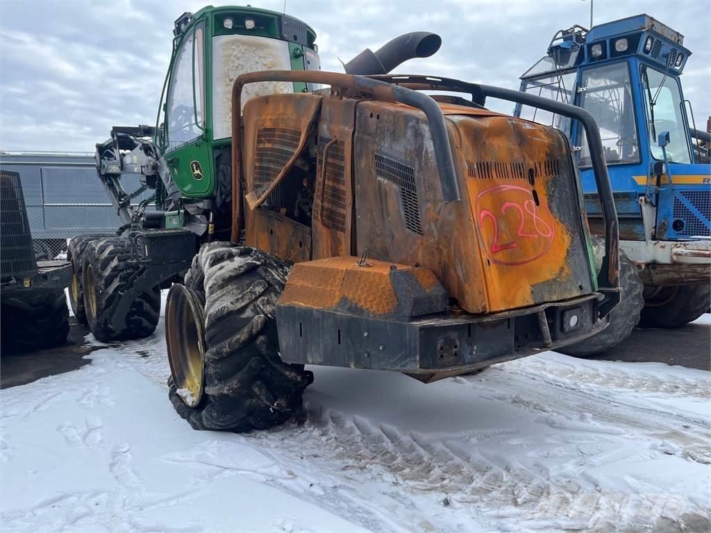 John Deere 1270G Abatteuse