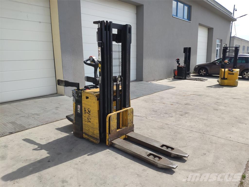 Yale MS15X IL Gerbeurs Automoteurs