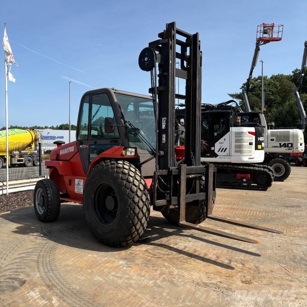 Manitou M 30.4 Chariot tout terrain