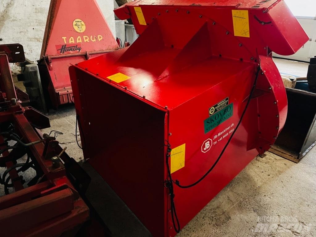  JB Halmsnitter Autres matériels d'élevage