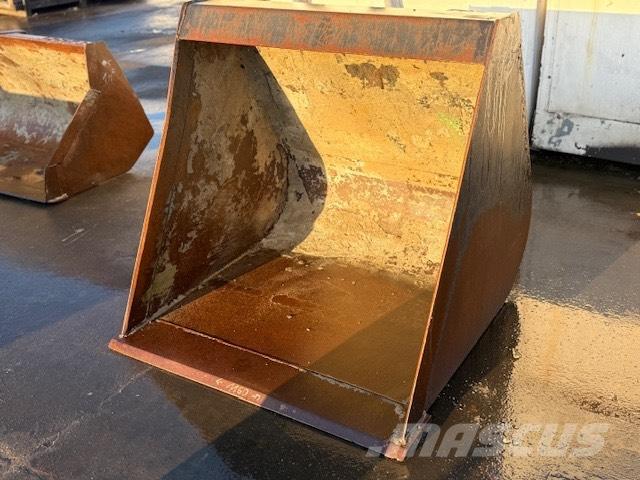 Manitou USED BUCKET Godet