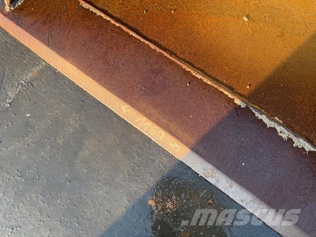 Manitou USED BUCKET Godet