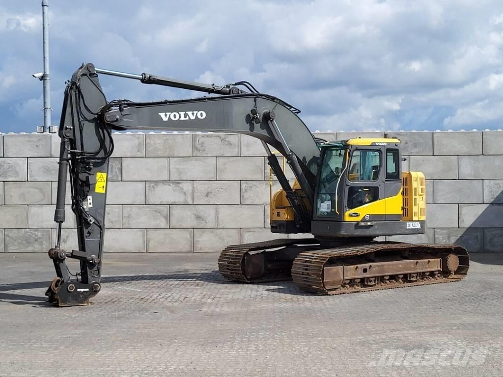 Volvo ECR 235 DL Pelle sur chenilles