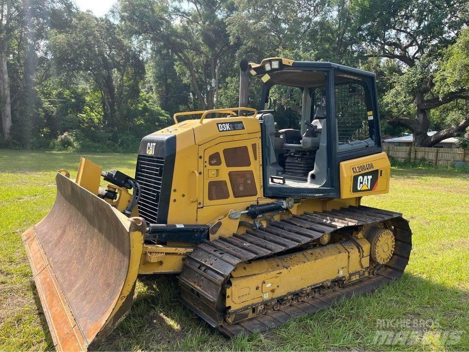 CAT D 3 K 2 LGP Bouteurs sur chenilles