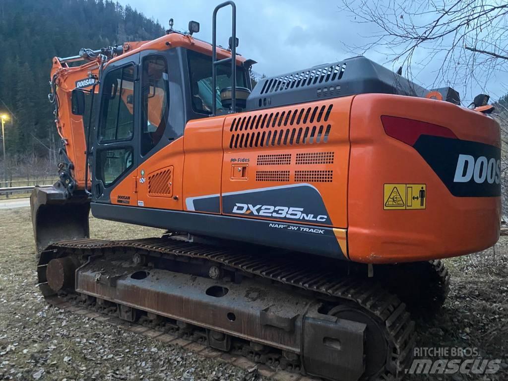 Doosan DX 235 NLC-5 Pelle sur chenilles