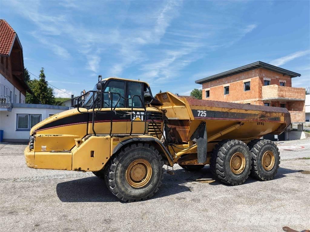 CAT 725 Tombereau articulé