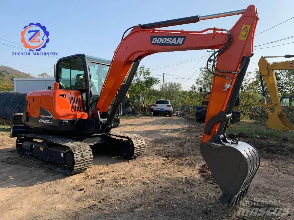 Doosan DX 60 Mini pelle < 7t
