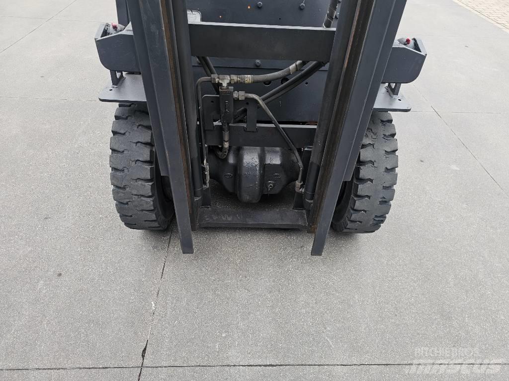 Doosan D 25 G Chariots diesel