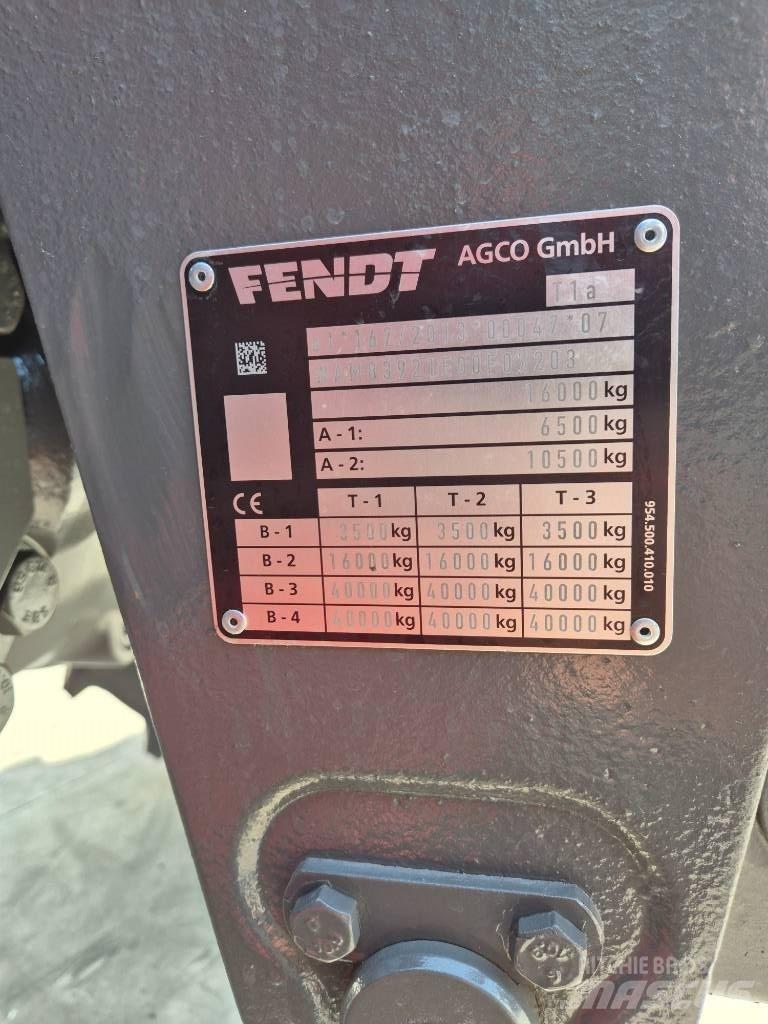 Fendt 822 Vario Tracteur