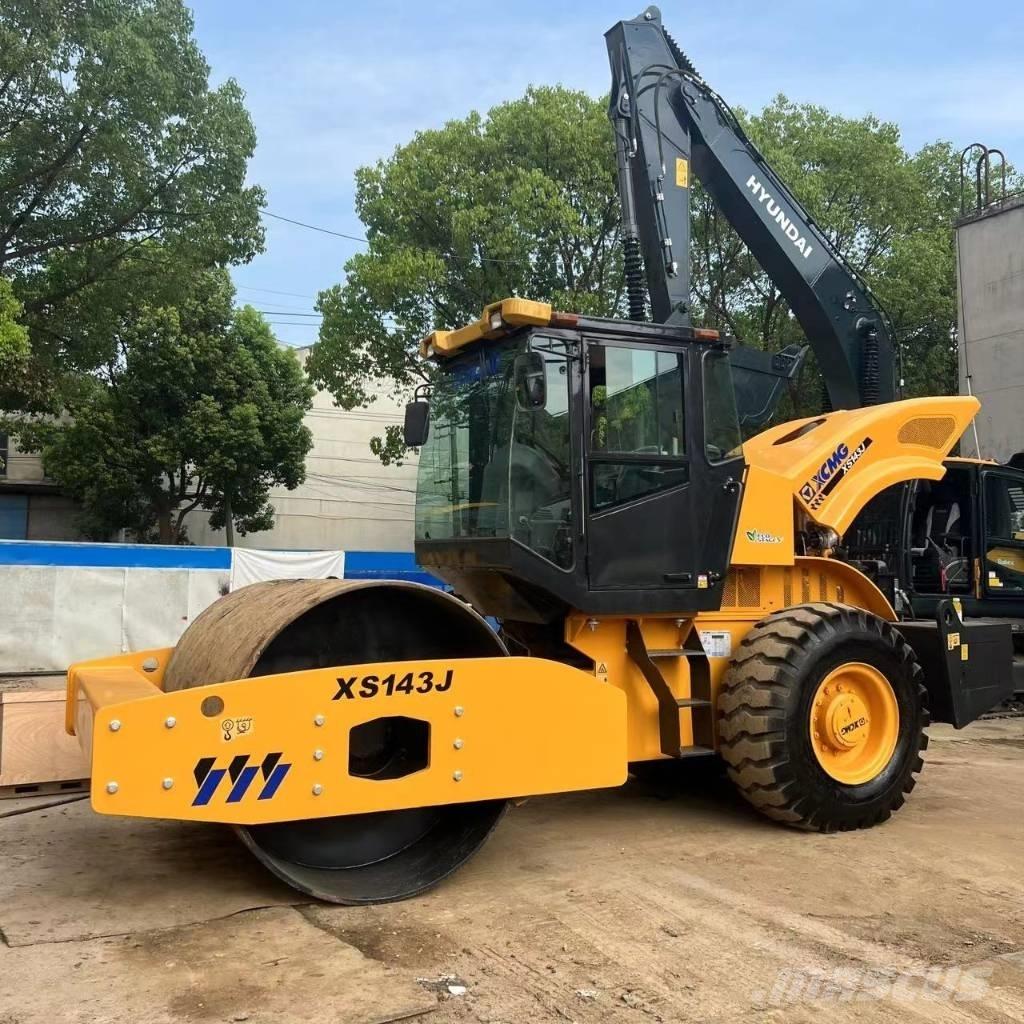 XCMG XS 143 Rouleaux monocylindre