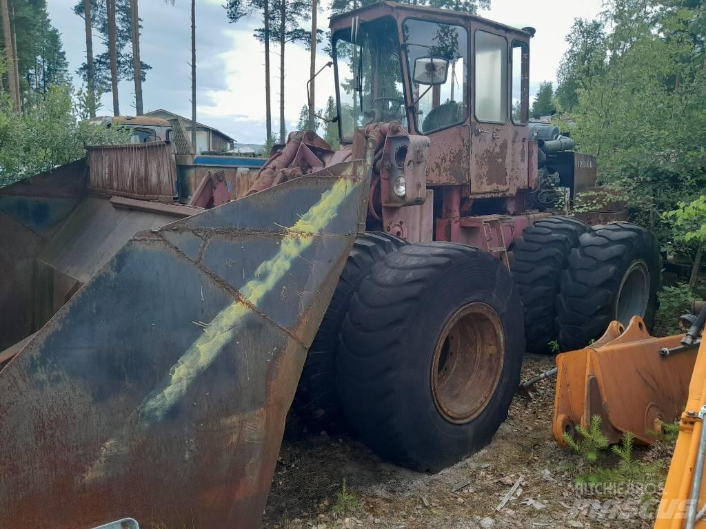 Valmet 1200 Chargeuse sur pneus
