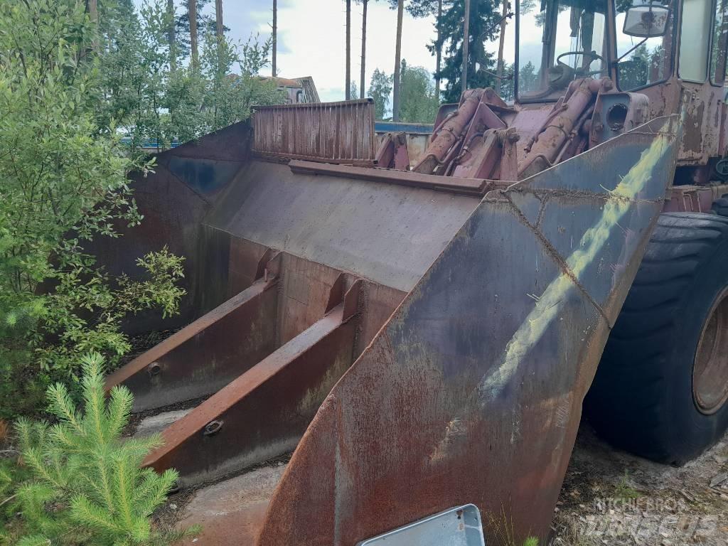 Valmet 1200 Chargeuse sur pneus