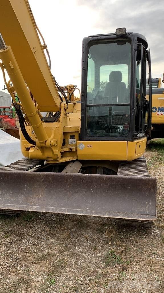 Komatsu PC 78 MR-6 Pelle sur chenilles