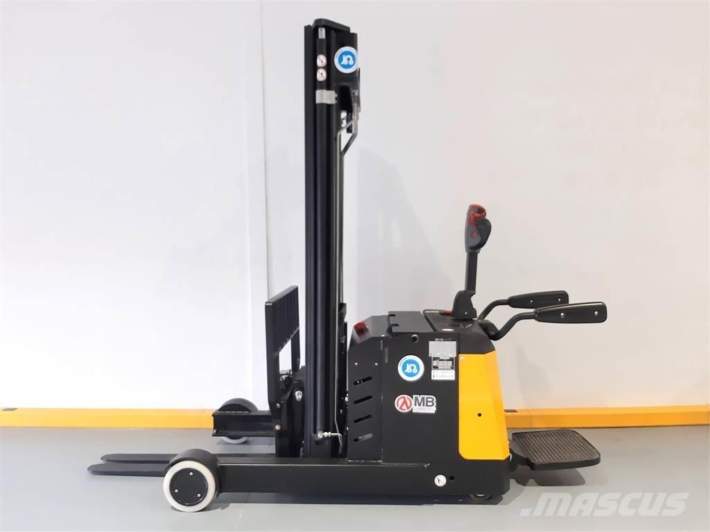  MB Forklift CQE15R Gerbeurs Automoteurs
