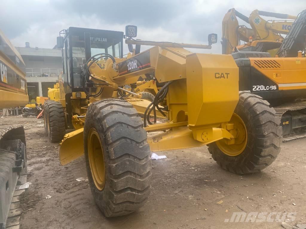 CAT 120 H Niveleuse