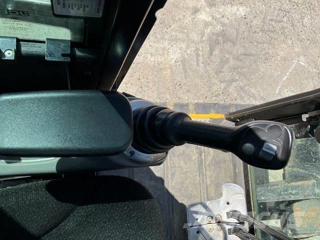 JCB 60 C-2 Mini pelle < 7t