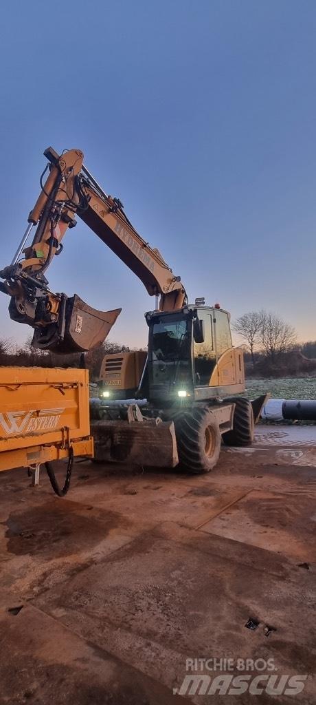 Hydrema MX 14 Pelle sur pneus