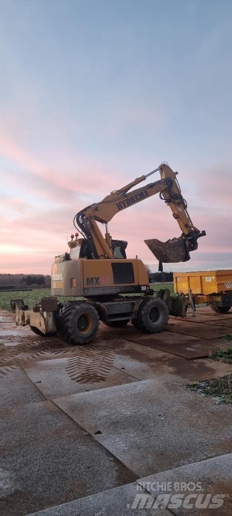 Hydrema MX 14 Pelle sur pneus