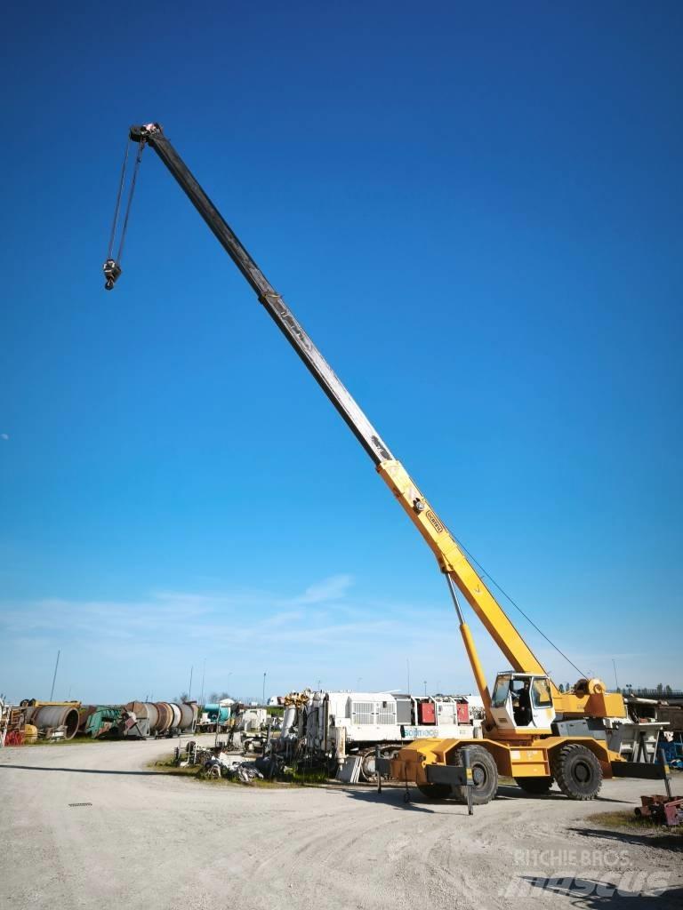 Locatelli Gril 835 Grues mobiles