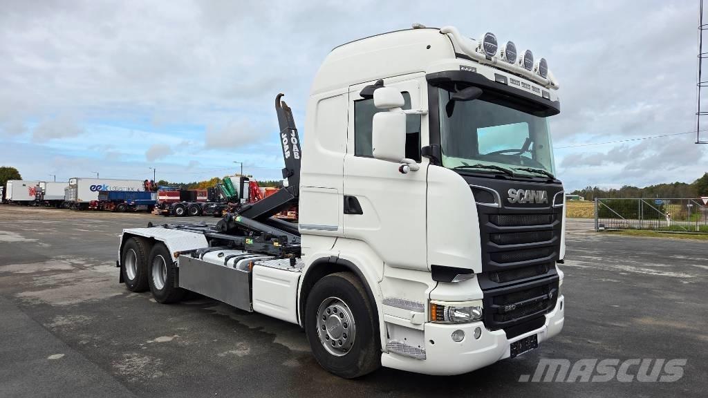 Scania R520 6X4 Camion ampliroll
