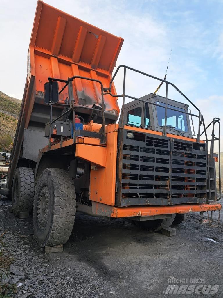 Hitachi EH 750-2 Tombereau rigide