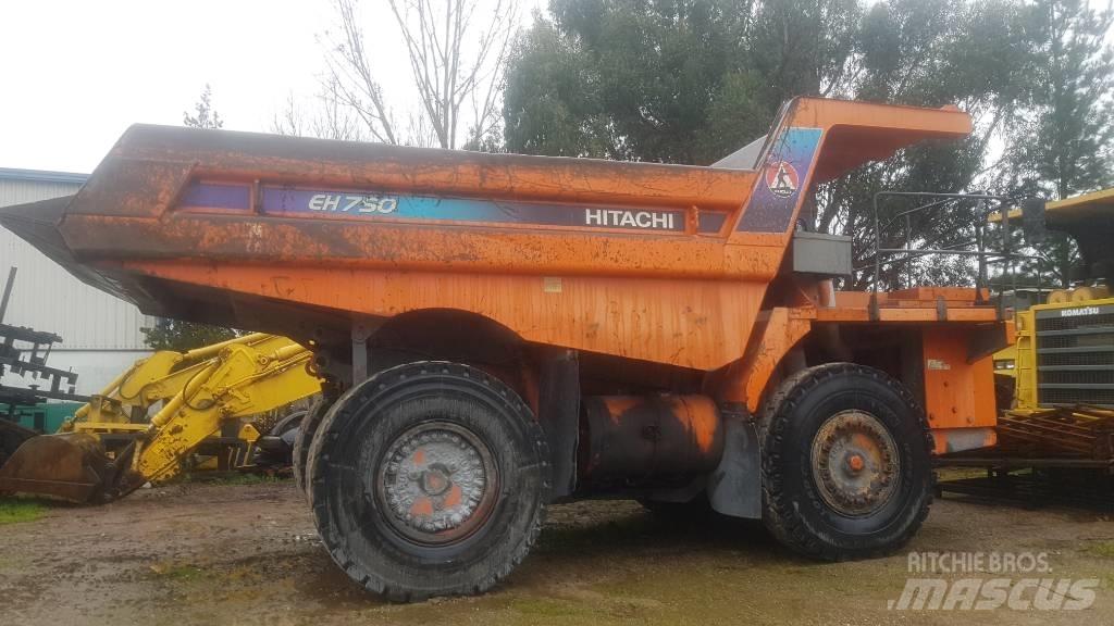 Hitachi EH 750-2 Tombereau rigide
