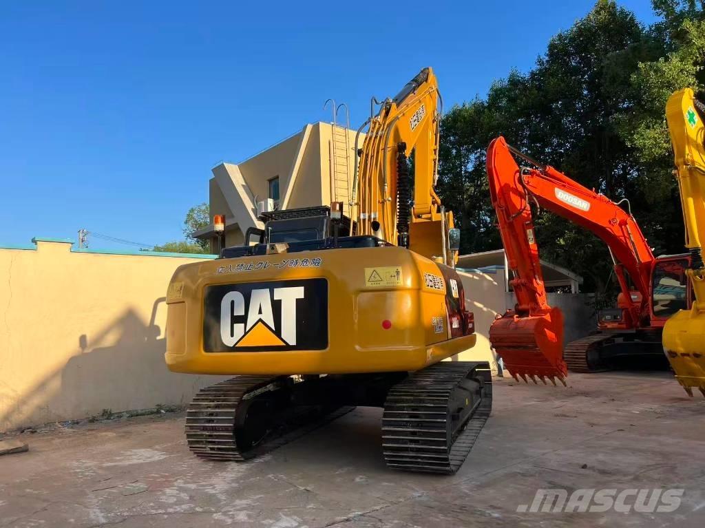 CAT 320 D Pelle sur chenilles