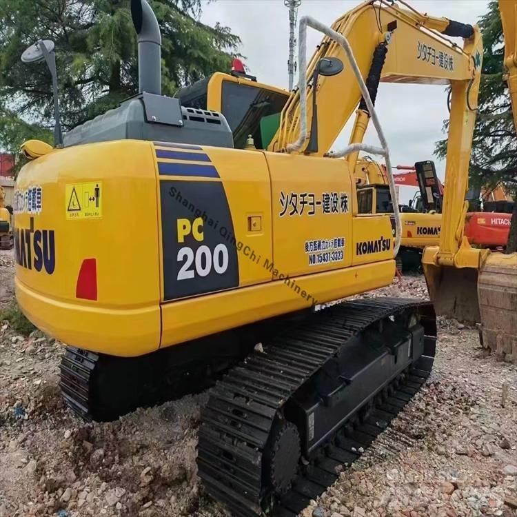 Komatsu 200-8 Pelle sur chenilles