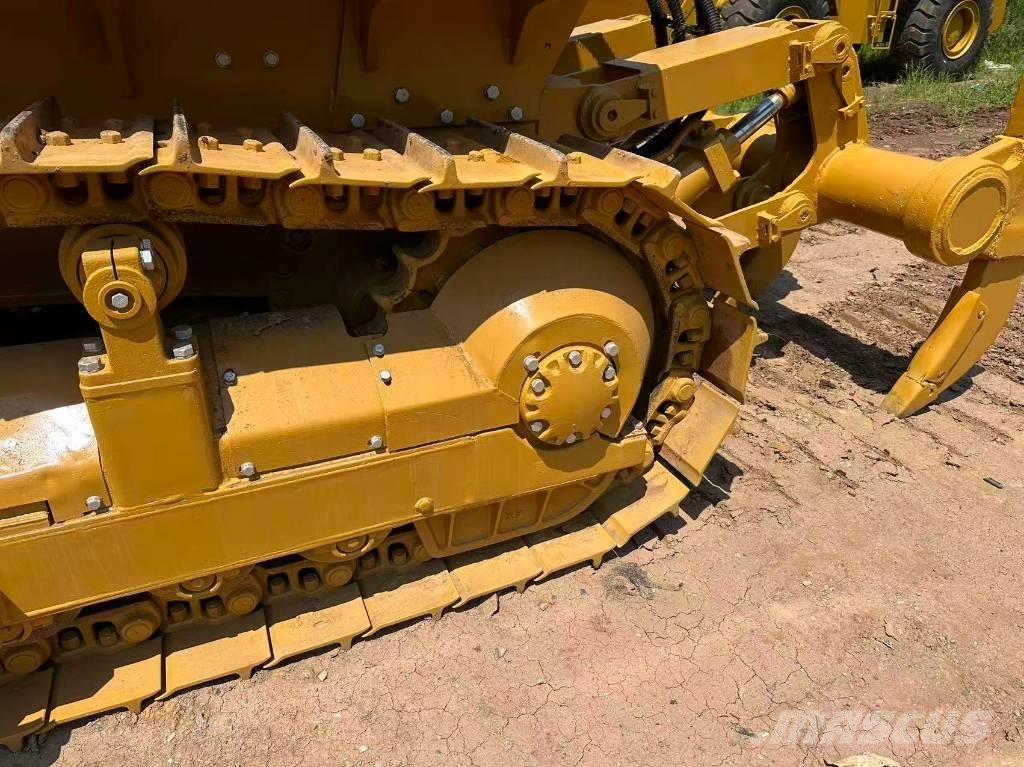 CAT D6G Bouteurs sur chenilles