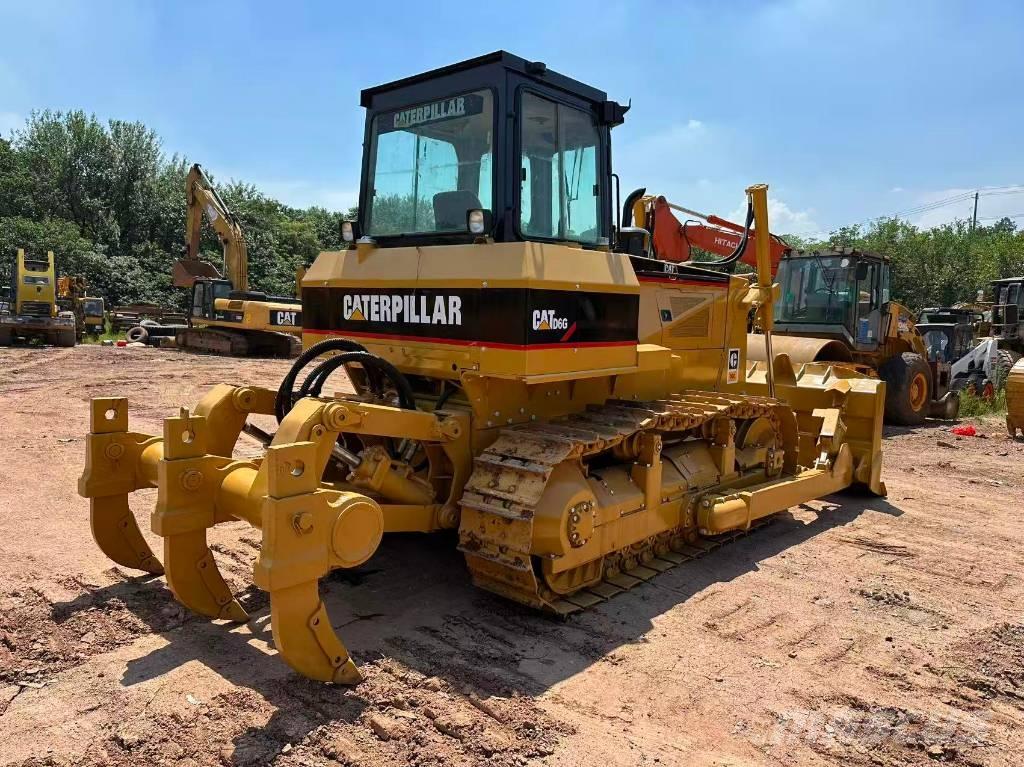 CAT D6G Bouteurs sur chenilles