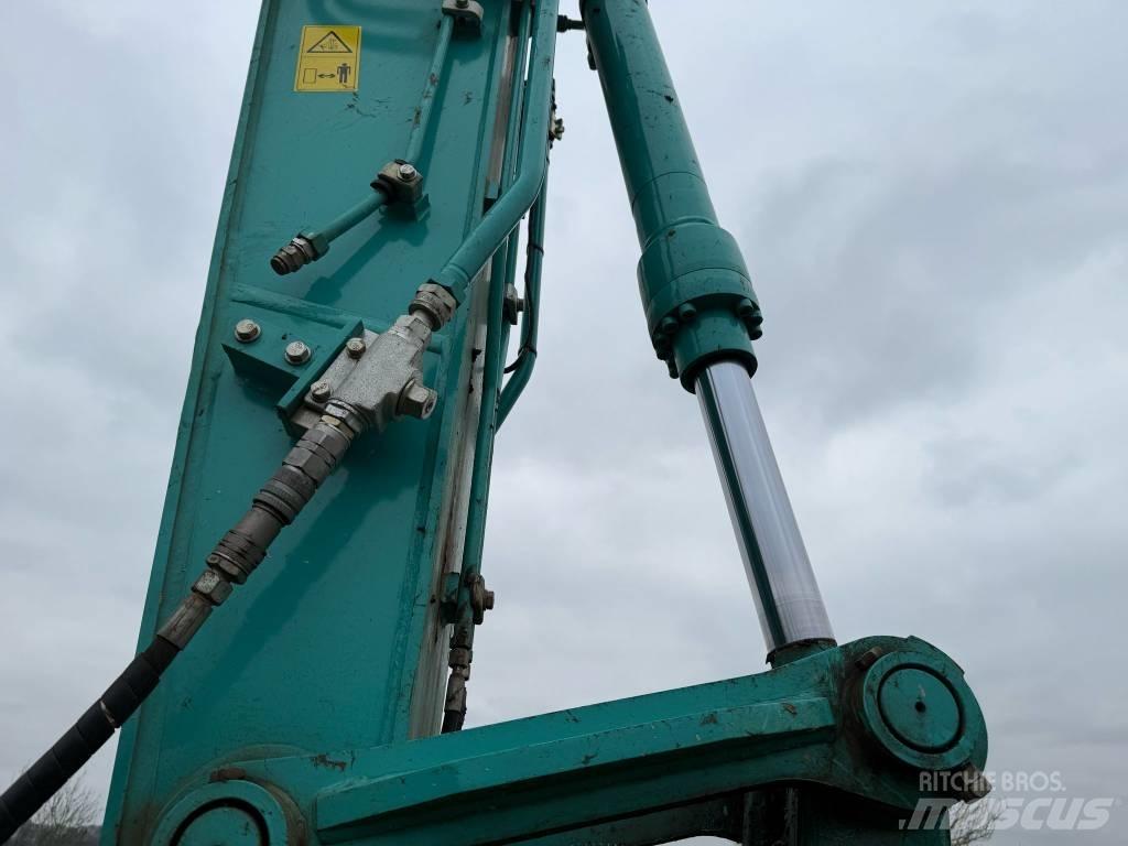 Kobelco SK130LC-11 Pelle sur chenilles
