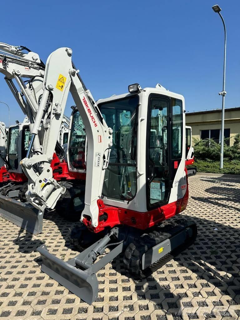 Takeuchi TB216 V0 Mini pelle < 7t