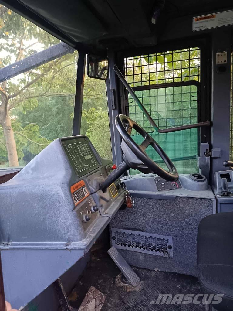 Timberjack 360 Débusqueur