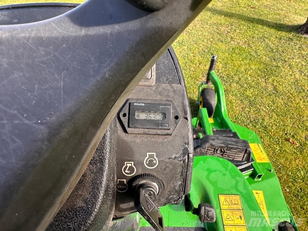 John Deere 1565 Tondeuses montées
