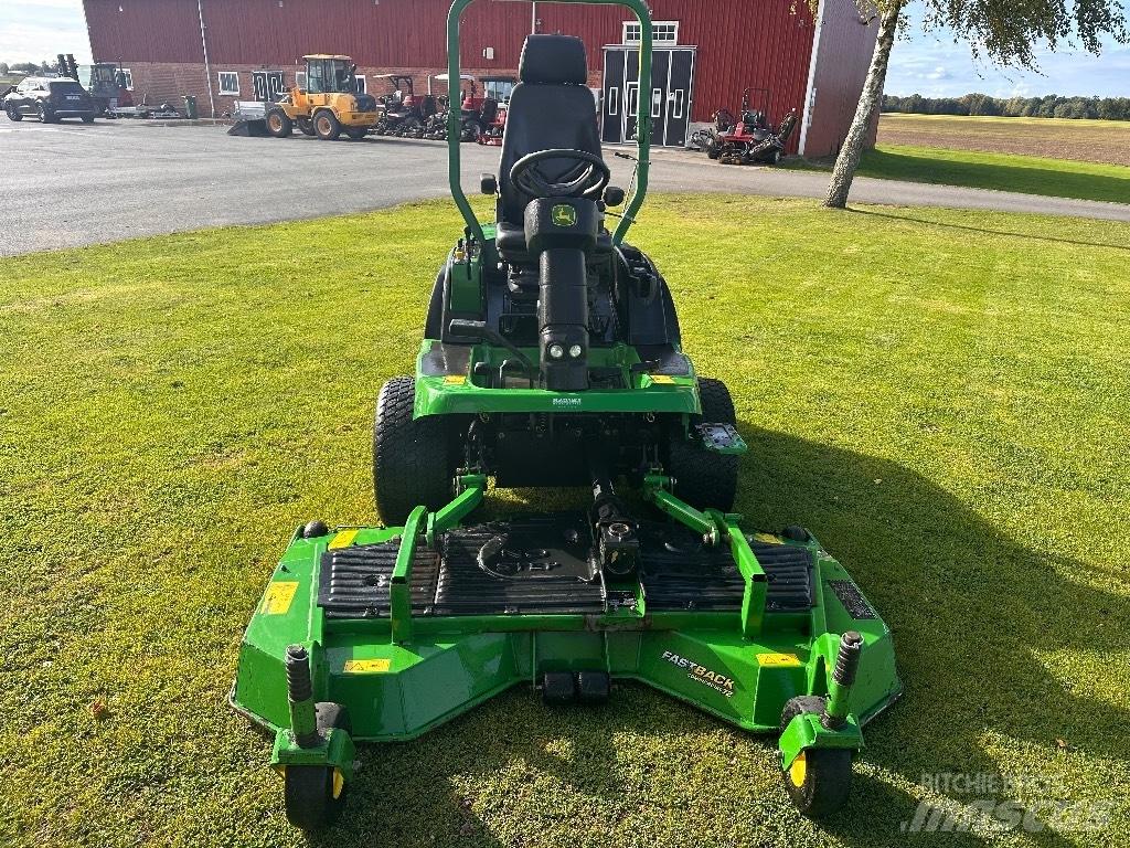 John Deere 1565 Tondeuses montées
