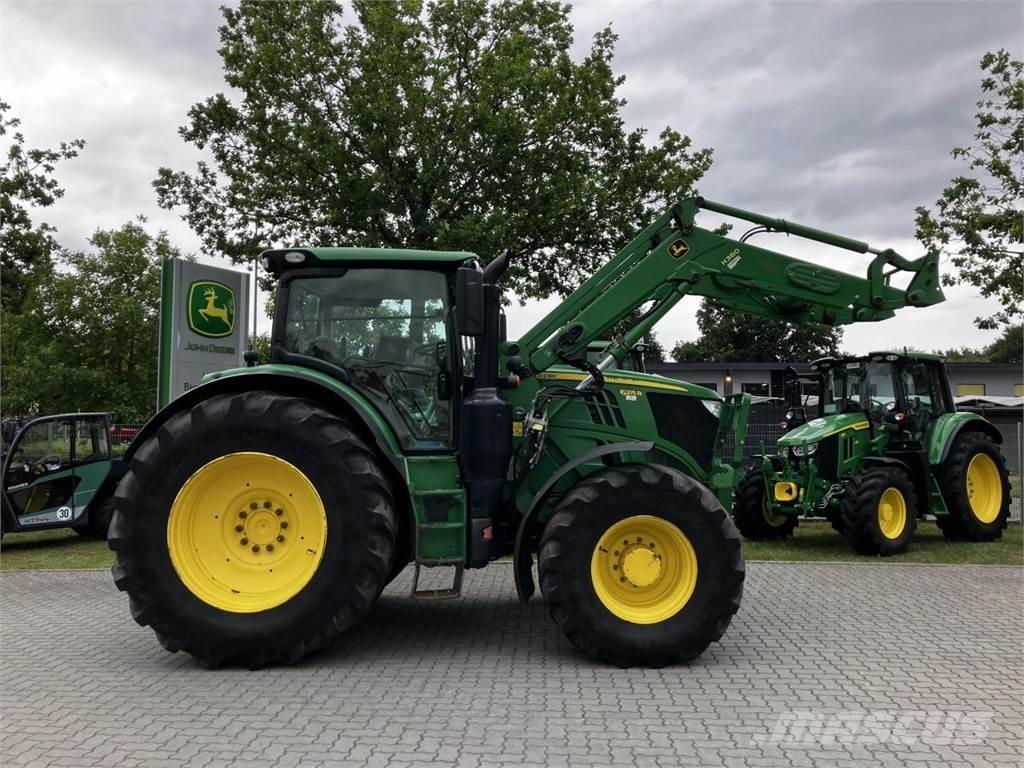 John Deere 6215R Tracteur