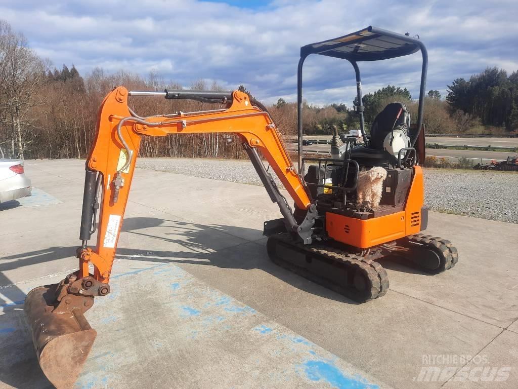 Hitachi ZX19U-5A Mini pelle < 7t
