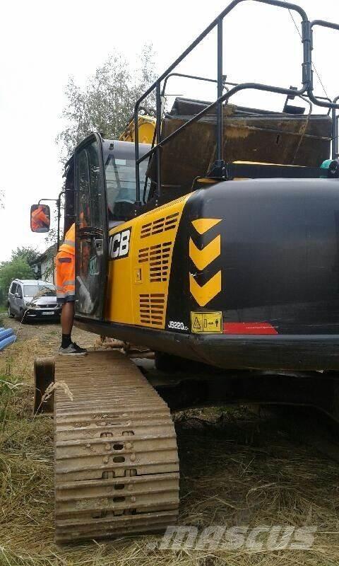 JCB JS220LC Pelle sur chenilles