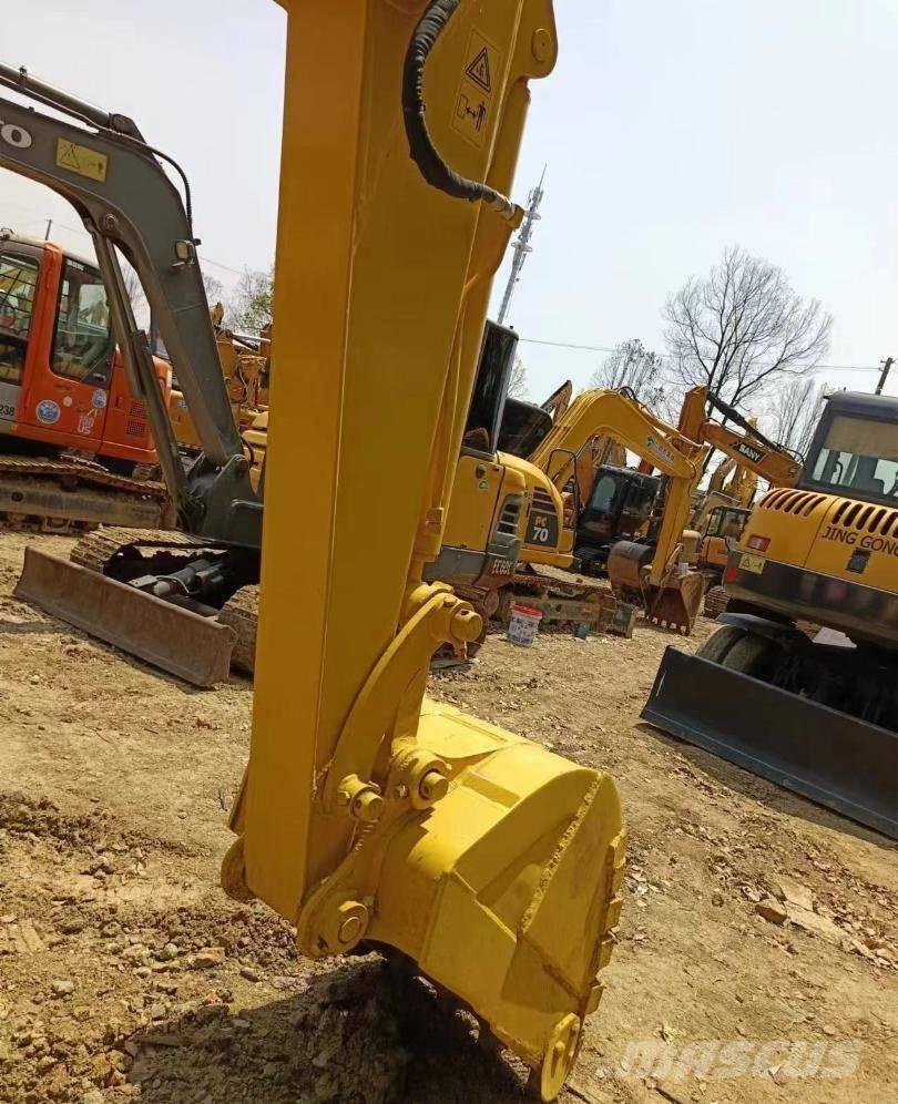 Komatsu PC 60 Mini pelle < 7t