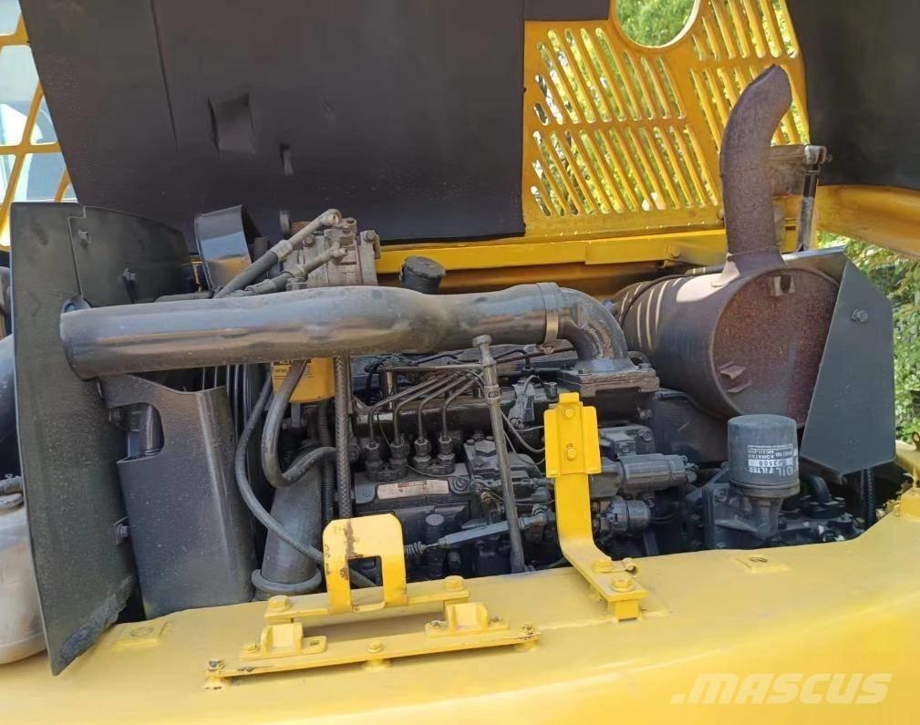Komatsu PC 60 Mini pelle < 7t
