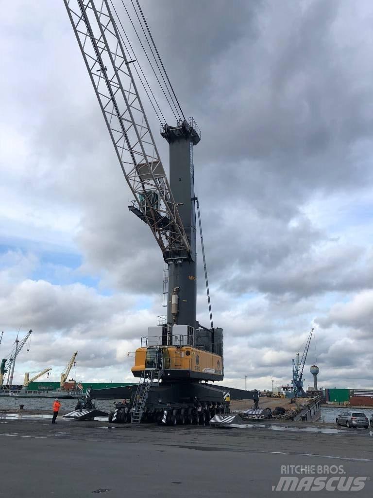 Liebherr LHM550 Grue portuaire