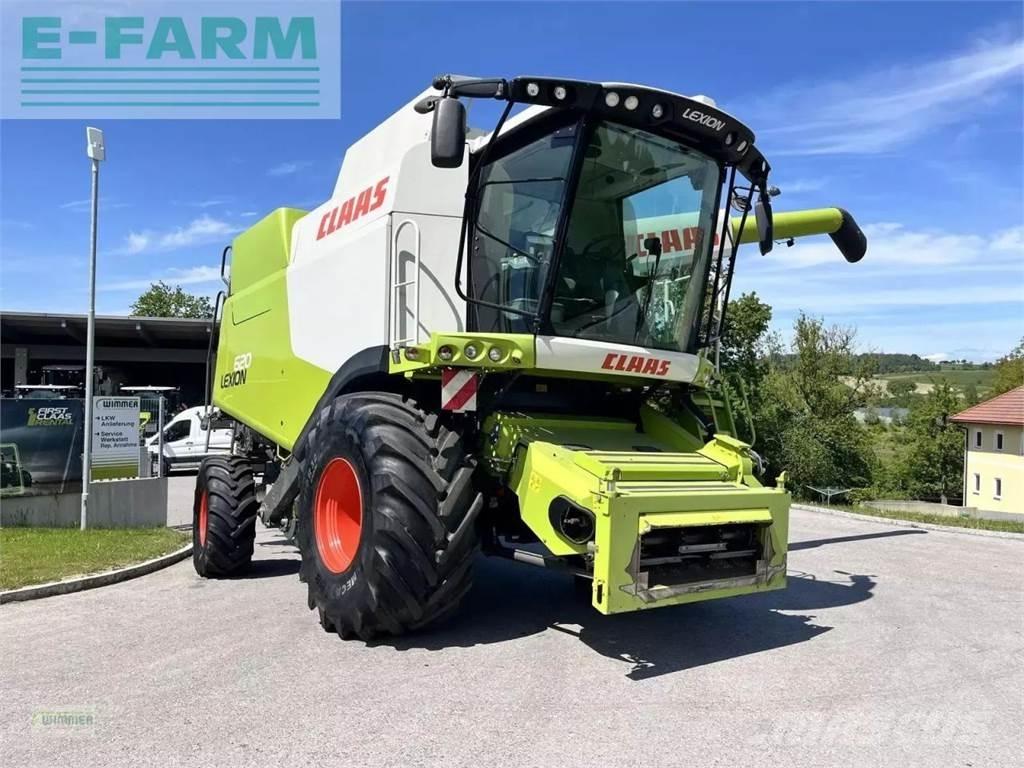 CLAAS lexion 620 Moissonneuse batteuse