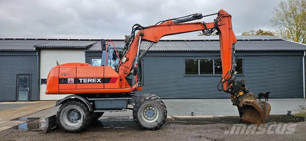 Terex TW 150 Pelle sur pneus