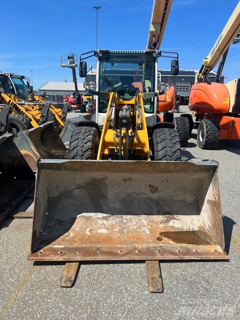 Liebherr L 506 Chargeuse sur pneus