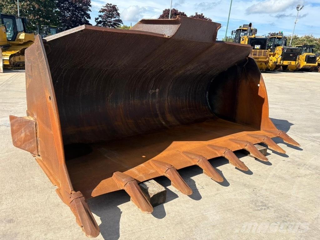 CAT 980 Bucket Godet