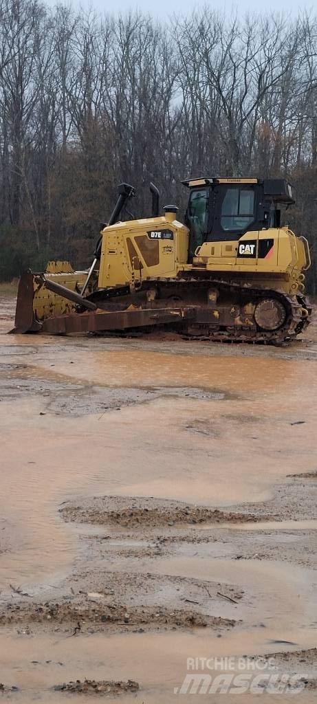 CAT D7E Bouteurs sur chenilles