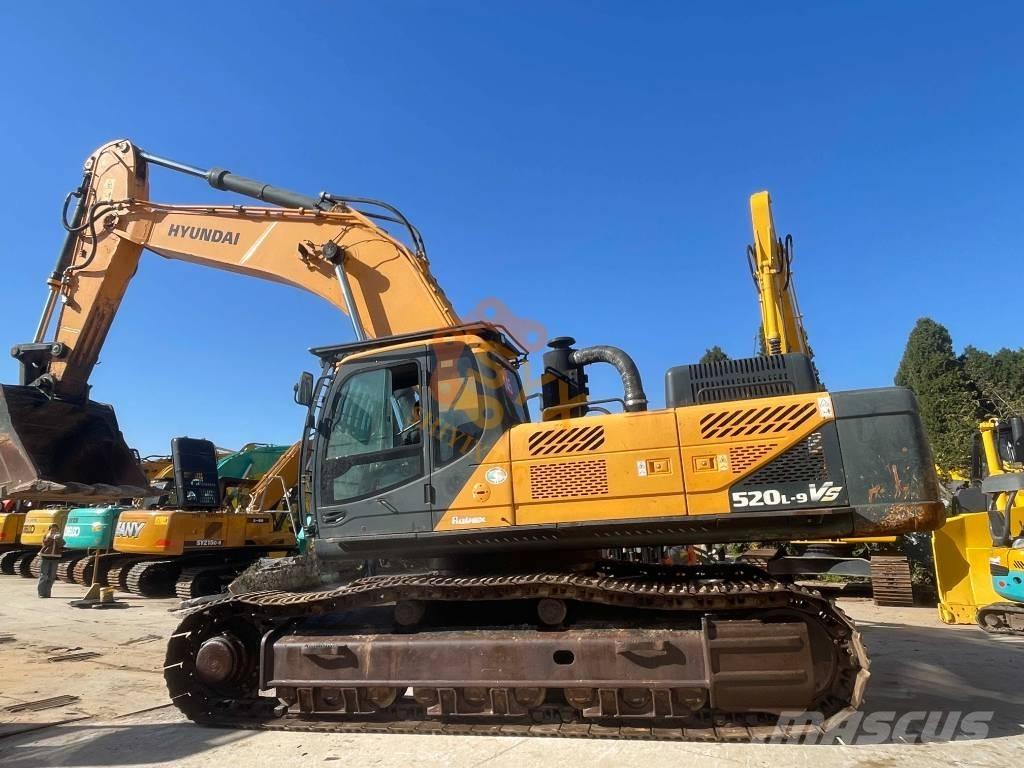 Hyundai Robex 520 VS Pelle sur chenilles