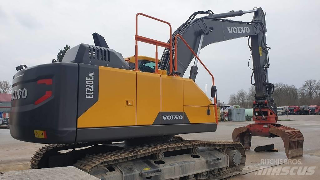 Volvo EC 220 E Pelle sur chenilles